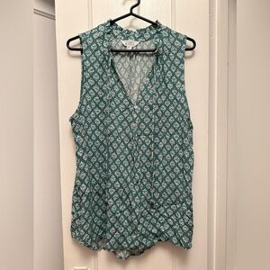 WOMEN’S MARKET & SPRUCE TOP